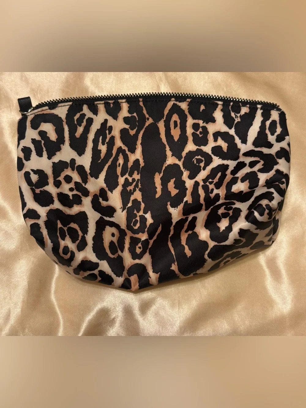 Victoria’s Secret Vintage Y2K Leopard Print Cosmetic Make Up Bag
